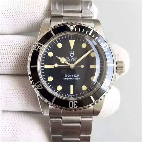 tudor submariner replica